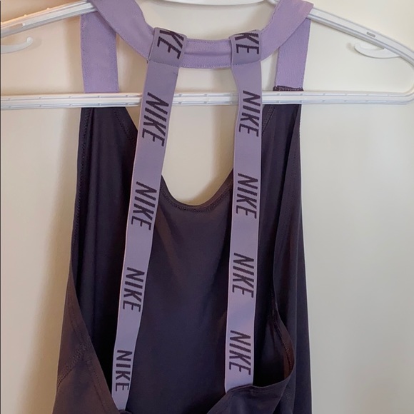 Nike Tank - Picture 2 of 2